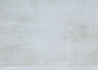 بلاط أرضيات بلون معدني صدئ في فيلا مقاس 24 بوصة × 24 بوصة لون جليدي ذو معامل عدم الانزلاق