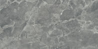 بلاط البورسلين الداخلي الصين المواد 740x1500mm الحجم الرمادي اللون الخزف المصقول بلاط الأرضية