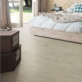 200x1200 مم الخشب الانتهاء من بلاط الأرضيات الارتفاع البيج في الهواء الطلق مقاومة للماء الأرضيات الخشبية بلاط البورسلين